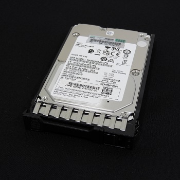 オリックス・レンテック | 900GB SAS 12G 15K 2.5 BC HDD - ICT機器の